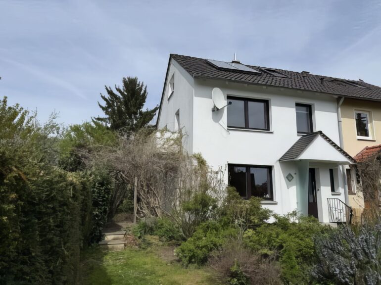 Front-Seitenansicht
